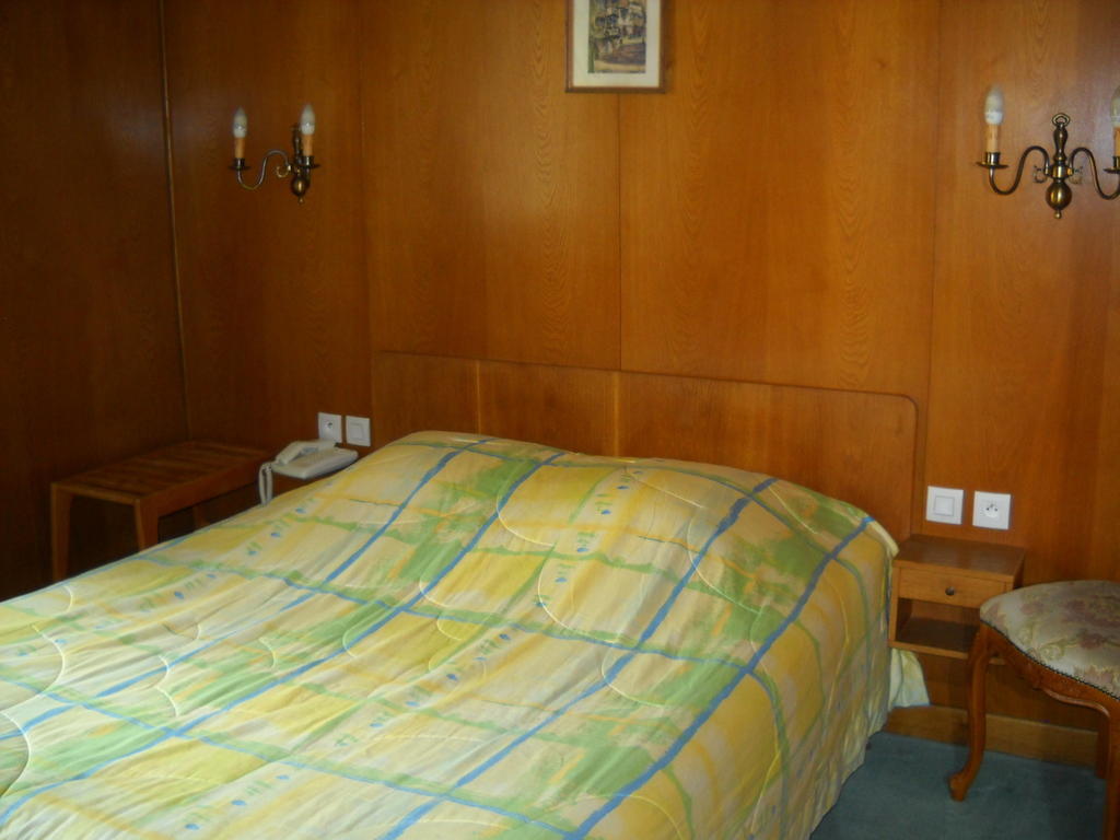 Hotel Gilg Миттельбергайм Экстерьер фото
