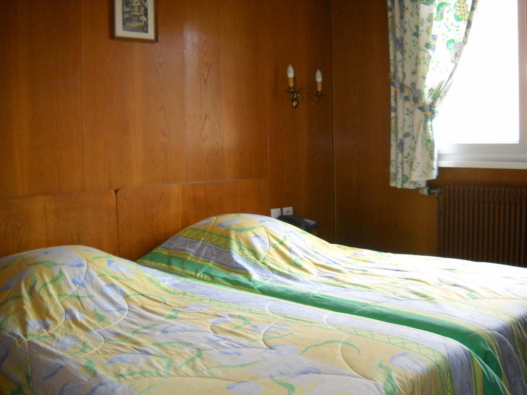 Hotel Gilg Миттельбергайм Экстерьер фото